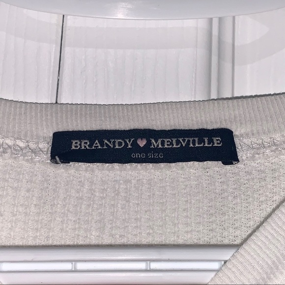 Brandy Melville White Waffle Knit - Picture 4 of 5